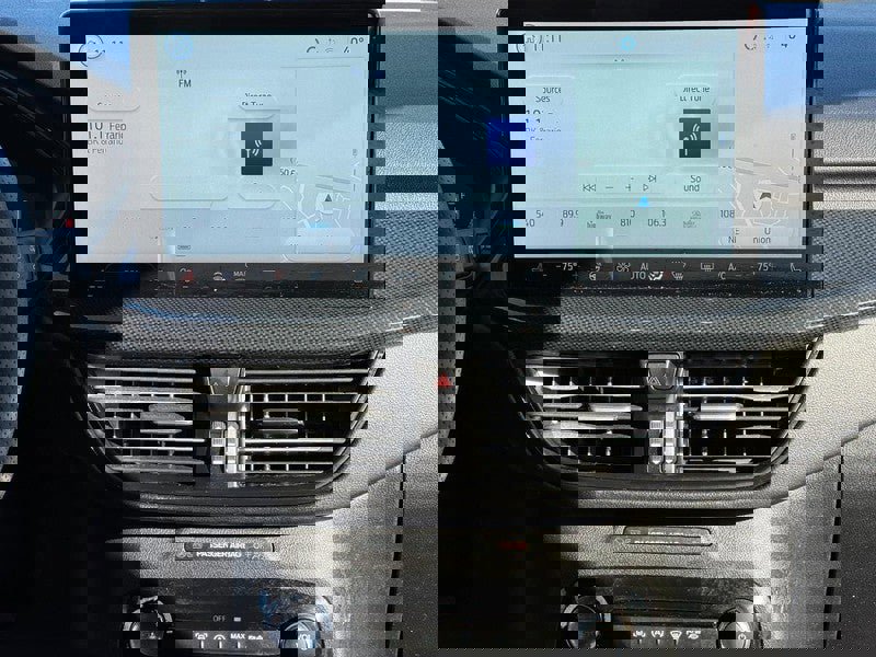 Used 2025 Ford Escape ST-Line w/ Tech Pack #1 image 13