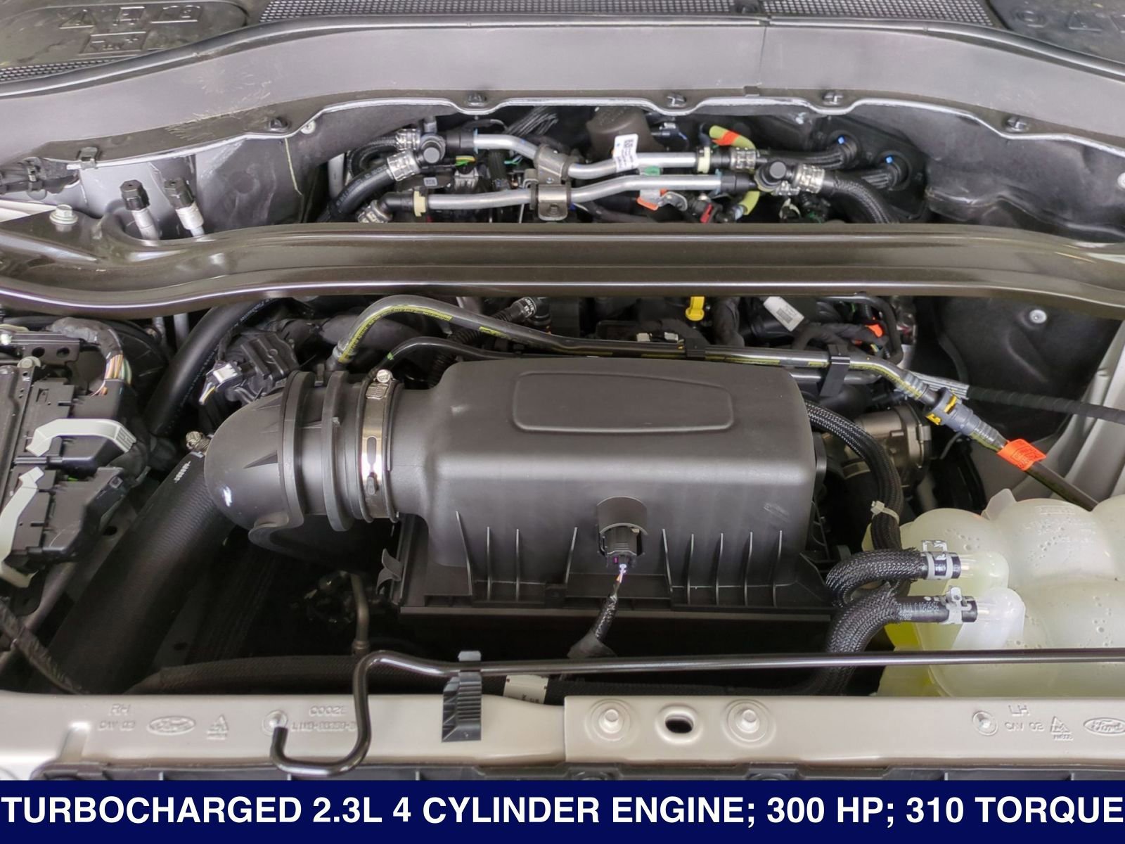 New 2024 Ford Explorer ST-Line w/ Class IV Trailer Tow Package image 32