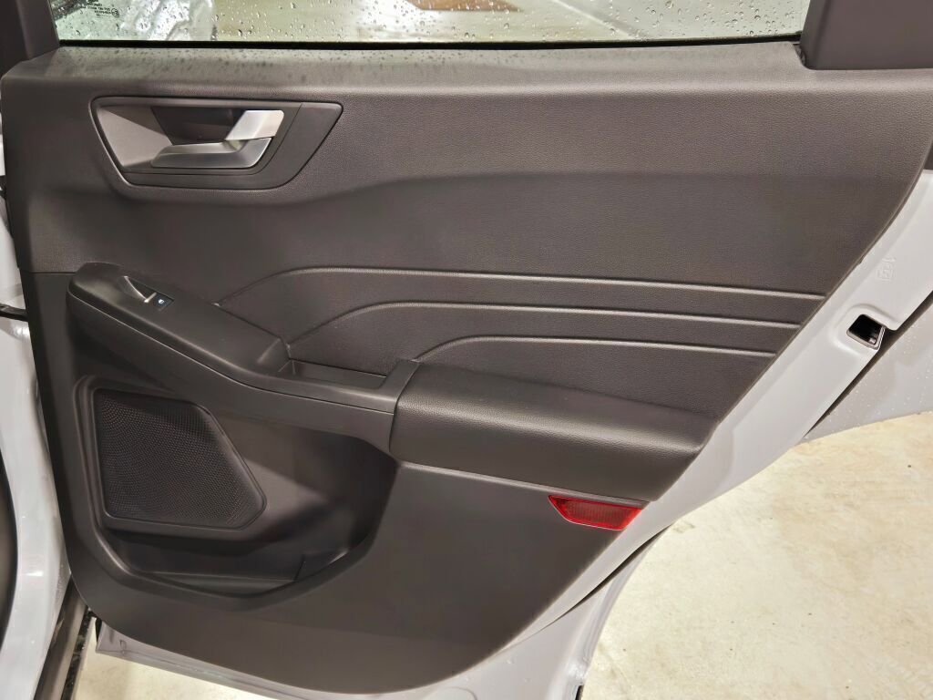 New 2025 Ford Escape ST-Line w/ Tech Pack #1 image 11