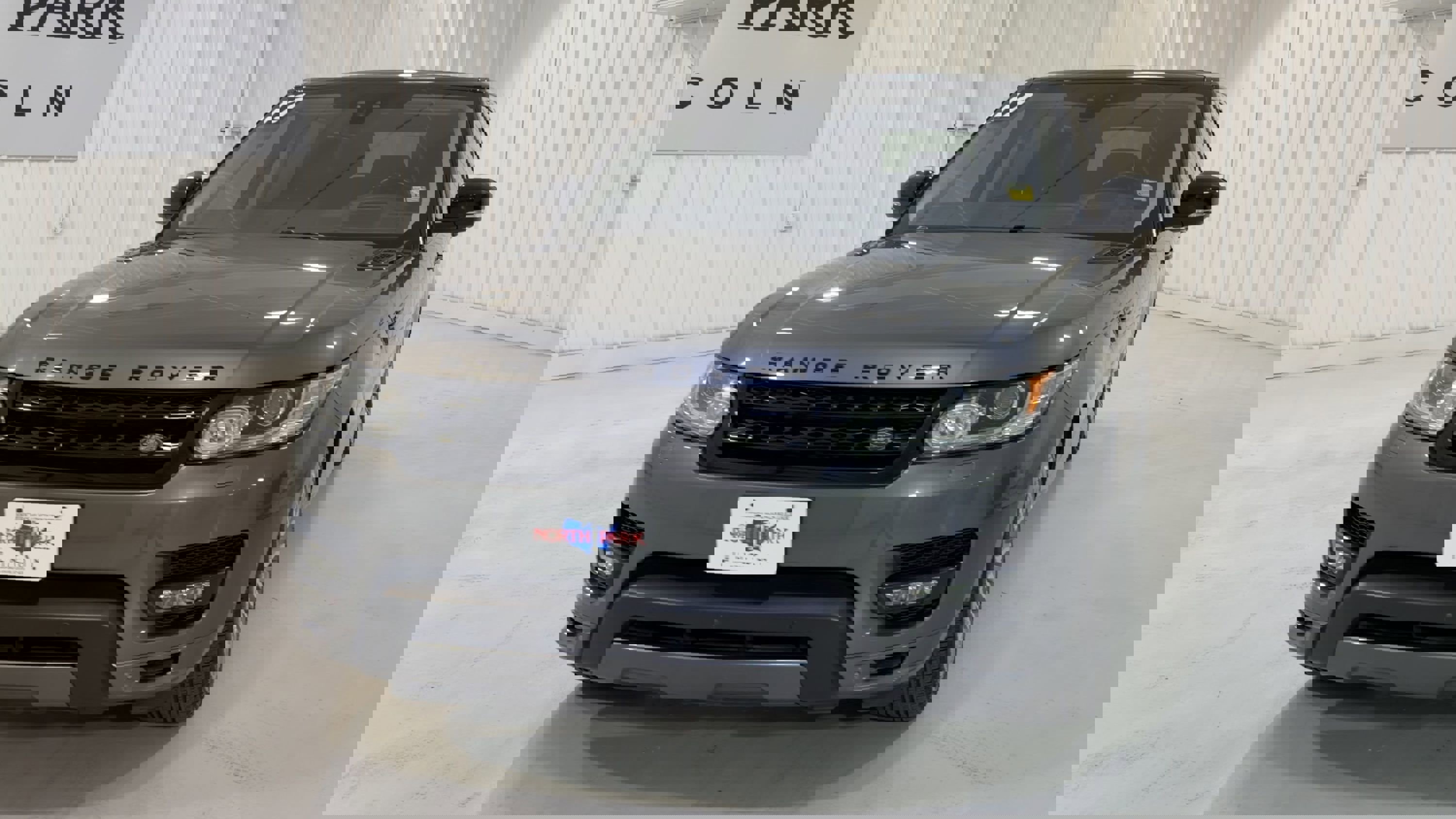 Used 2017 Land Rover Range Rover Sport Autobiography image 4