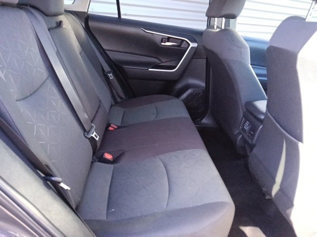 Used 2024 Toyota RAV4 XLE image 29