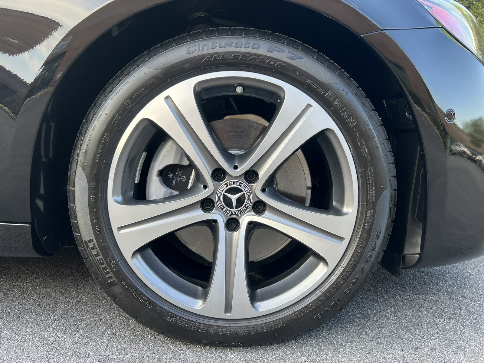 Used 2019 Mercedes-Benz E 300 4MATIC image 94