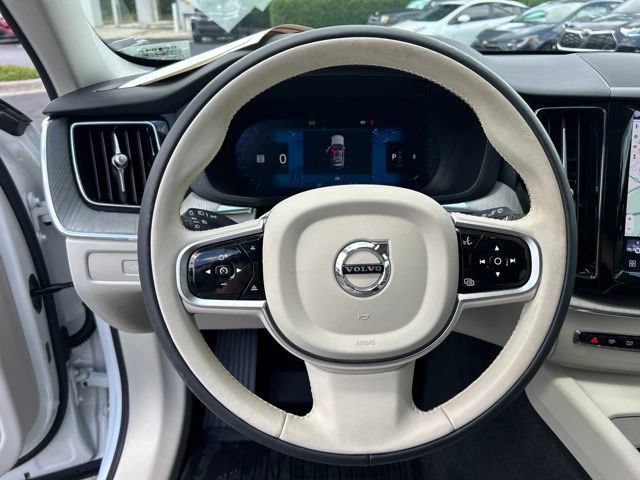 Used 2025 Volvo XC60 B5 Plus w/ Protection Package Premier AWD/4WD image 20