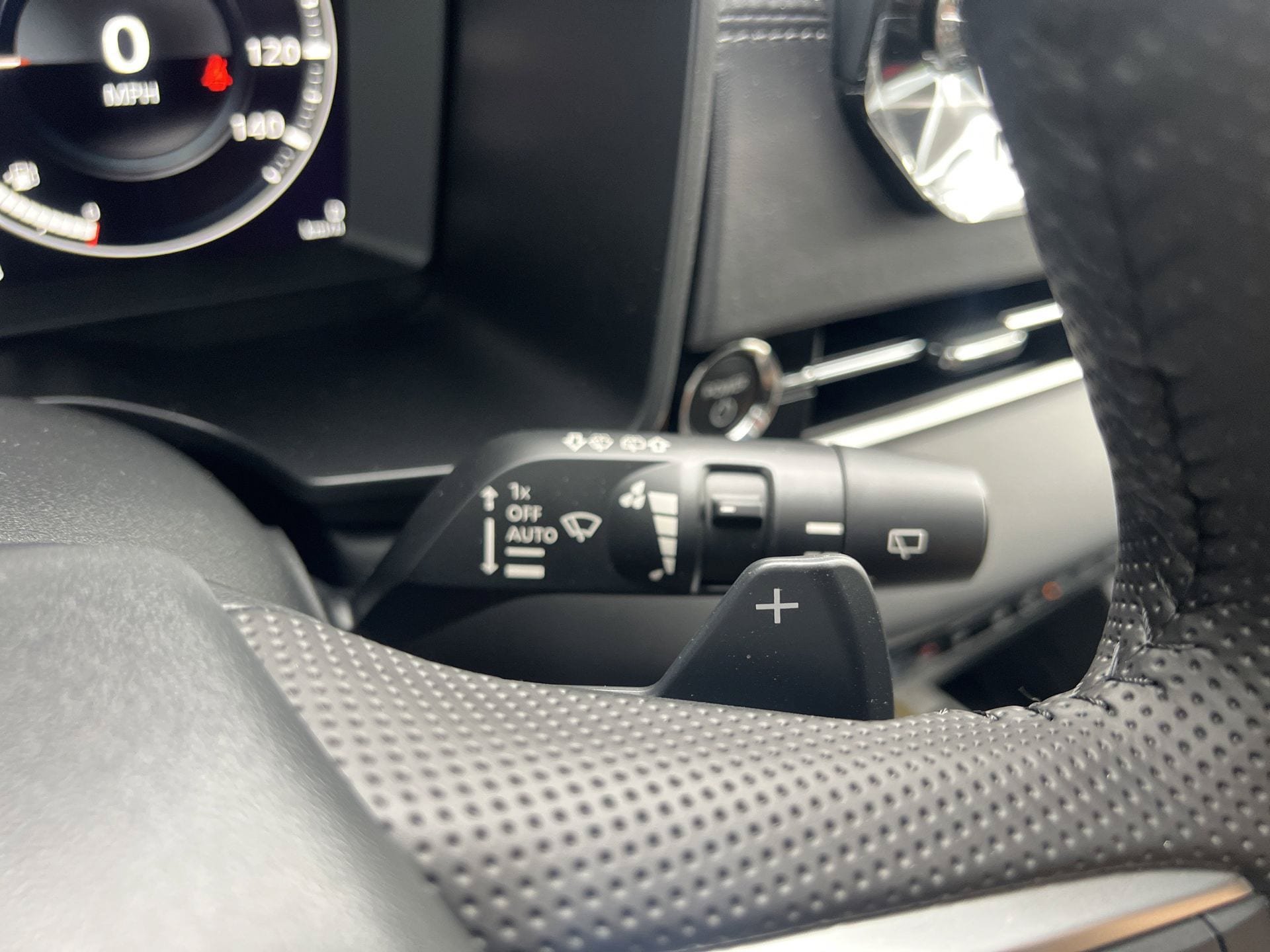 New 2026 Nissan Rogue Platinum AWD/4WD image 11