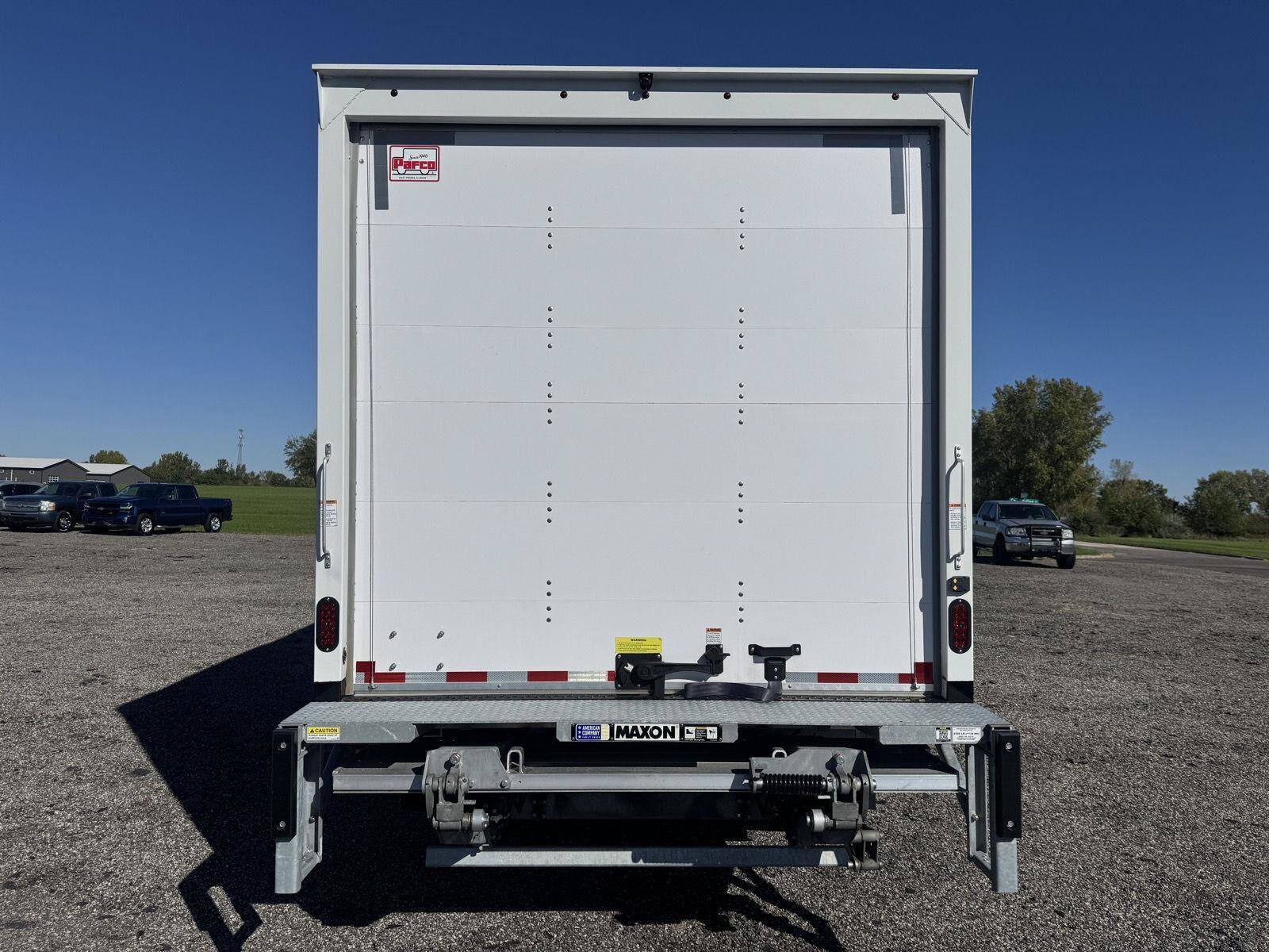 Used 2025 Chevrolet Low Cab Forward 5500 XD RWD image 19