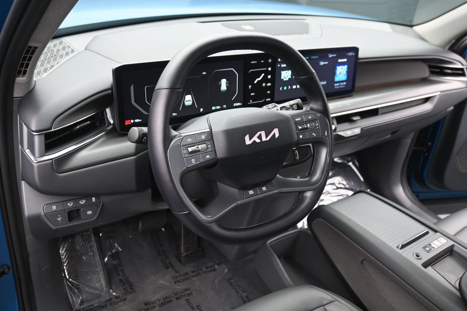 Used 2024 Kia EV9 Land w/ Towing Package AWD/4WD image 24