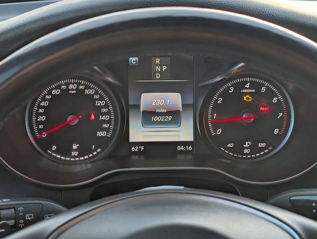 Used 2017 Mercedes-Benz GLC 300 4MATIC image 14