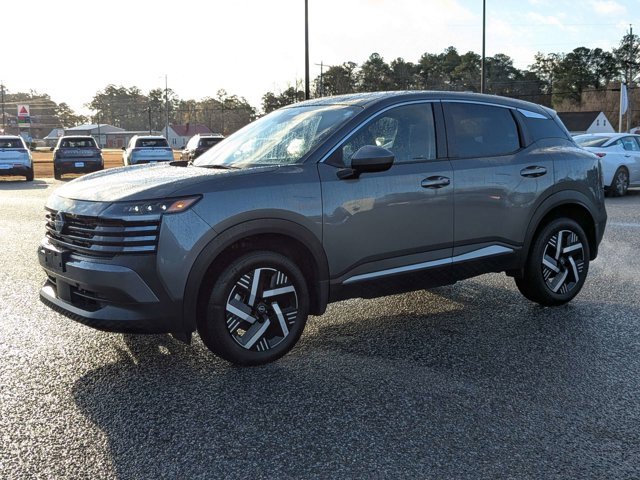 Used 2025 Nissan Kicks SV image 8