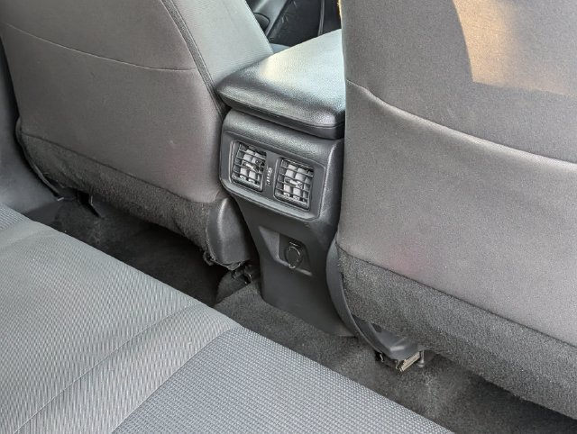 Certified 2025 Toyota RAV4 LE AWD/4WD image 29