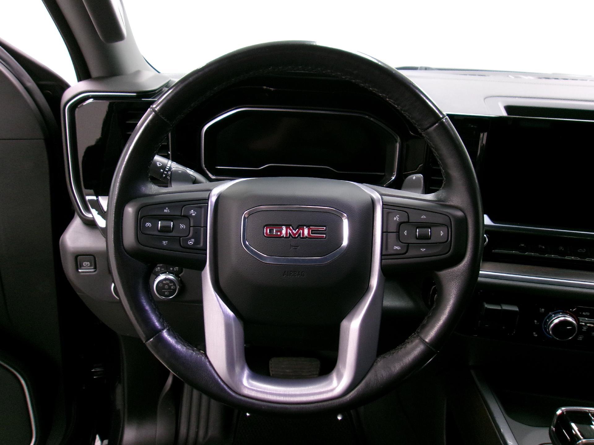 Certified 2022 GMC Sierra 1500 SLT w/ SLT Premium Plus Package AWD/4WD image 7