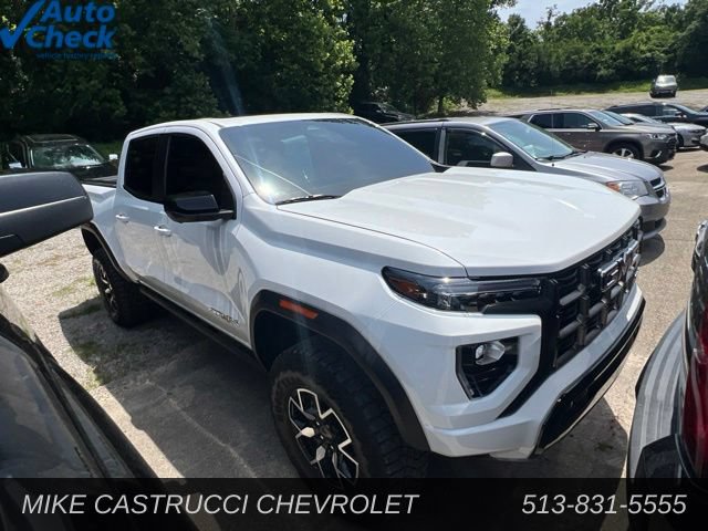 Used 2024 GMC Canyon AT4X AWD/4WD image 2