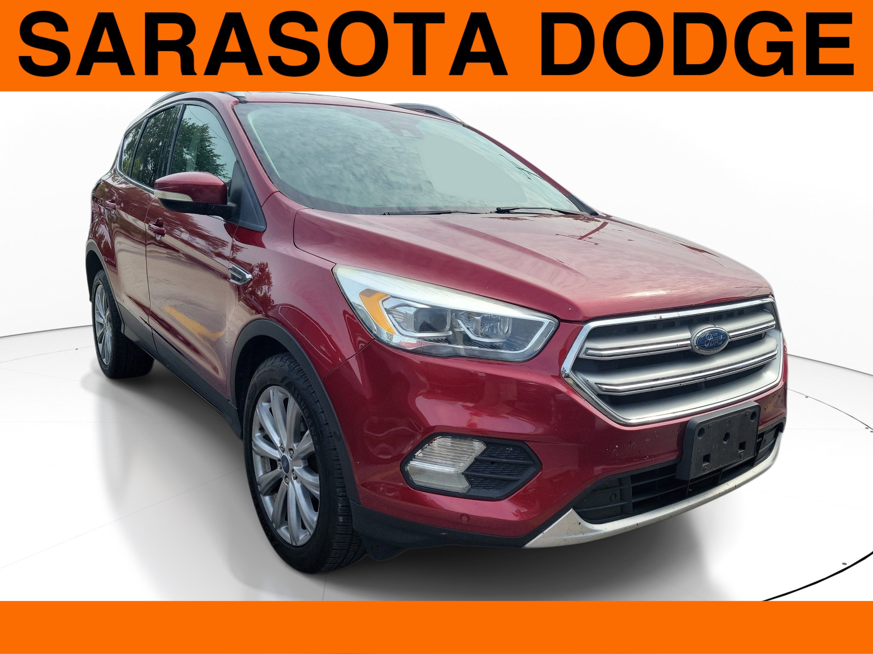 Used 2017 Ford Escape Titanium w/ Equipment Group 301A FWD image 1