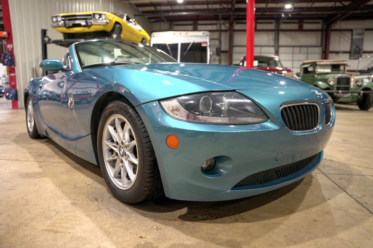 Used 2005 BMW Z4 2.5i image 12