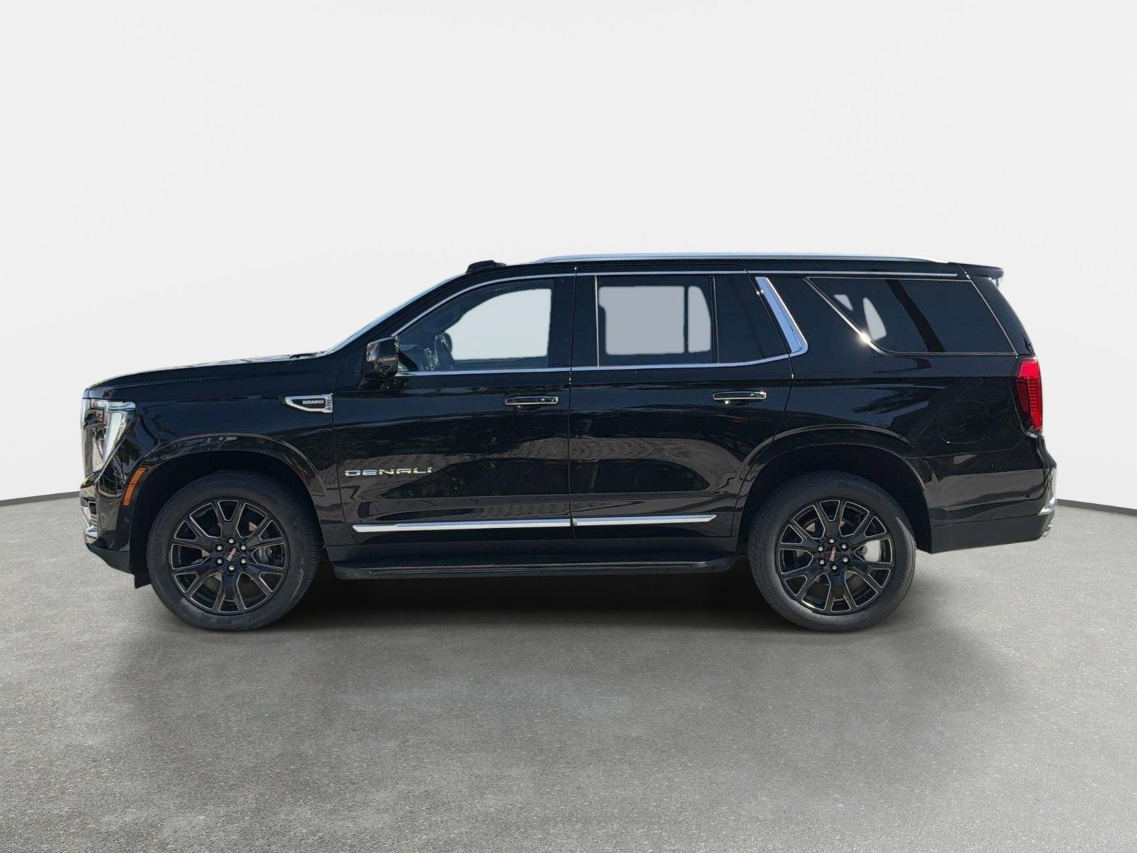 Used 2026 GMC Yukon Denali w/ Advanced Technology Package AWD/4WD image 6