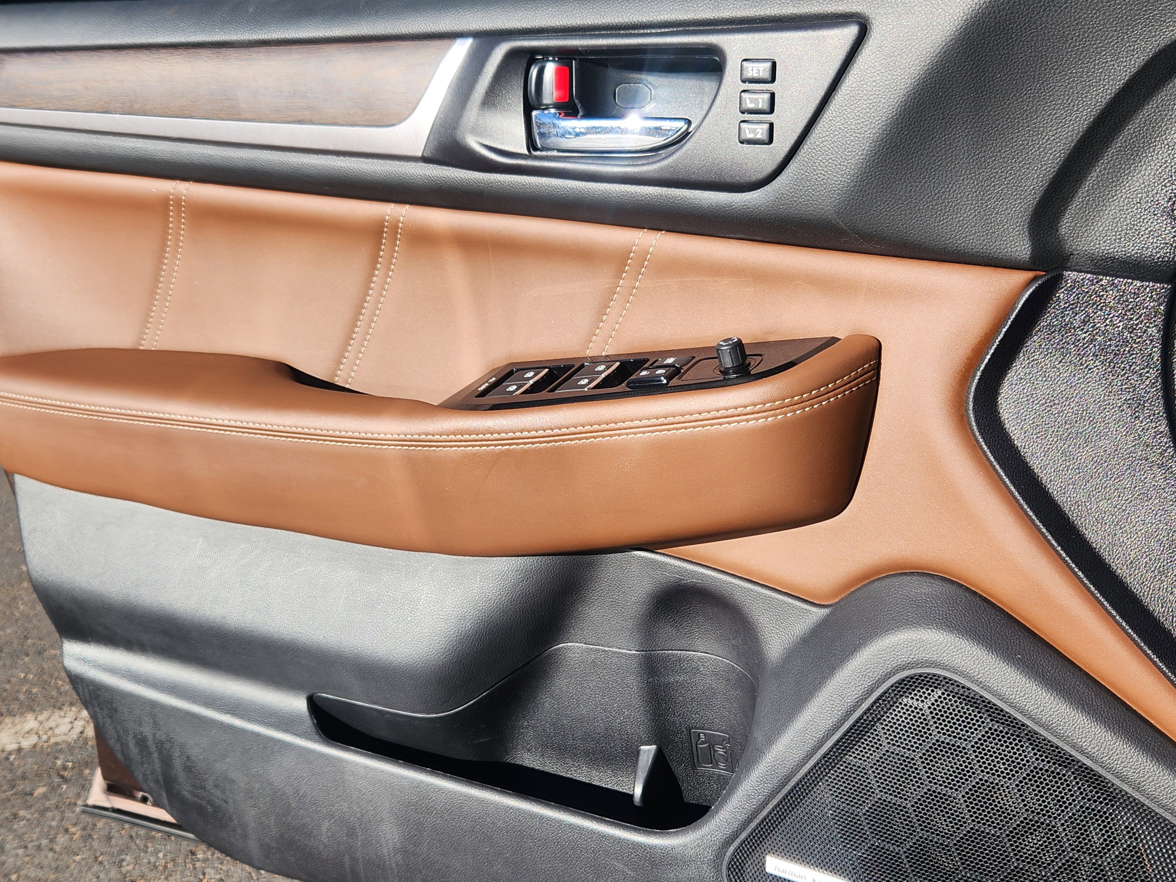 Used 2019 Subaru Outback 3.6R Touring image 12