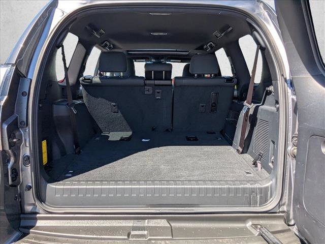 Used 2023 Lexus GX 460 Premium w/ Premium Package AWD/4WD image 6