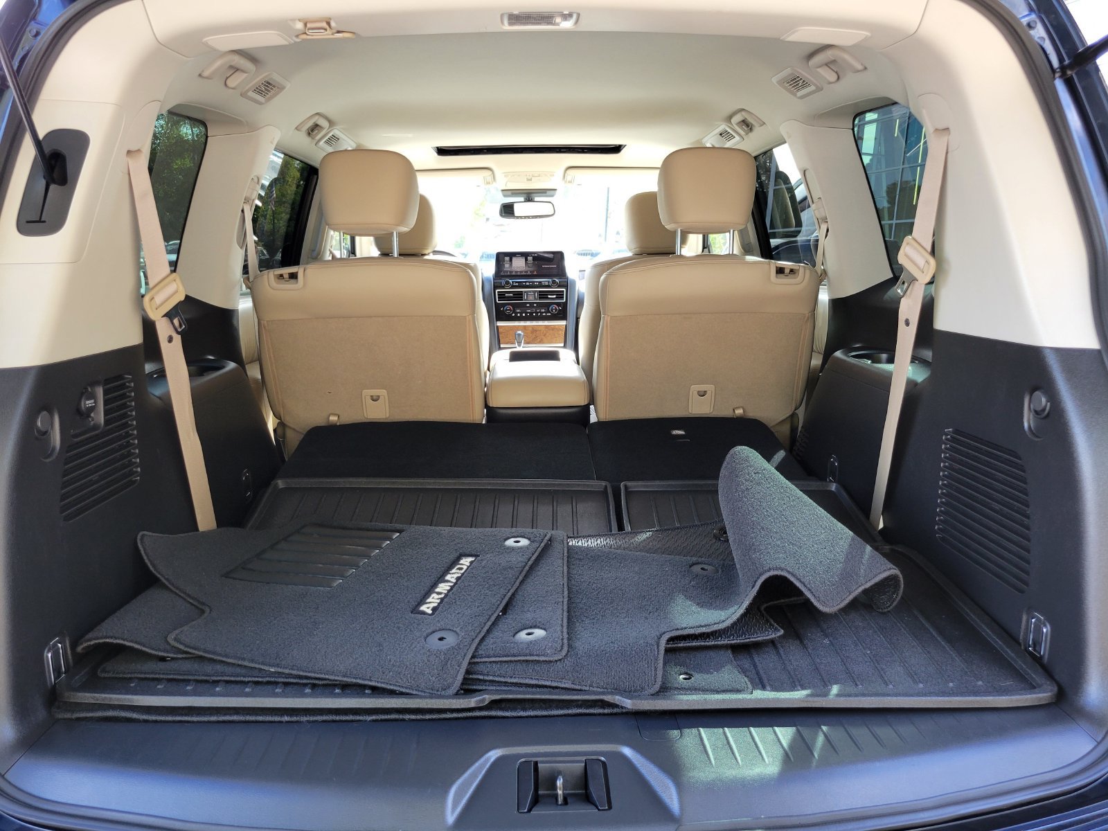 Used 2023 Nissan Armada SL w/ Captain's Chairs Package AWD/4WD image 32