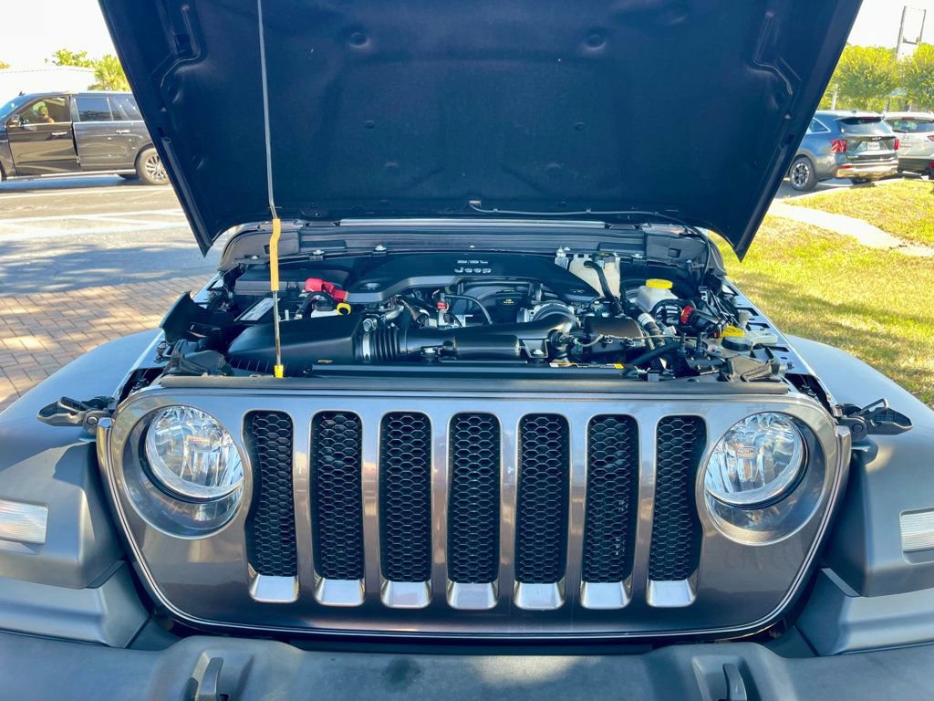 Used 2021 Jeep Wrangler Sport image 16