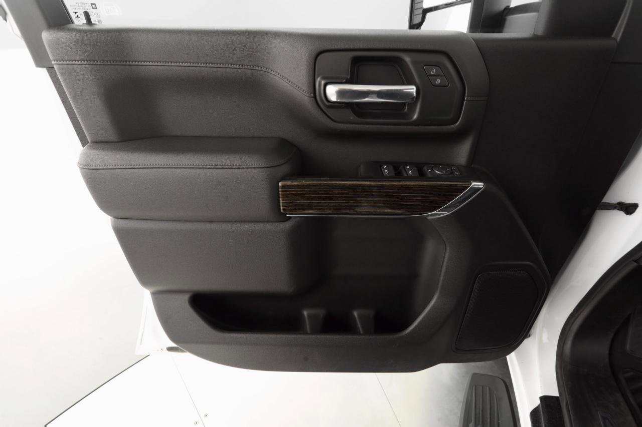 Used 2023 GMC Sierra 2500 SLE w/ SLE Value Package; image 10