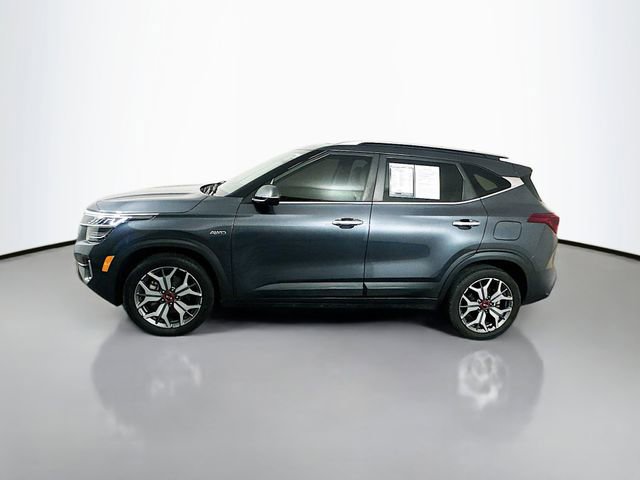 Used 2021 Kia Seltos SX w/ SX Sunroof Package image 4
