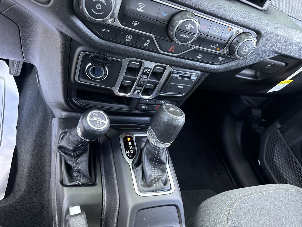 New 2026 Jeep Gladiator Sport image 20