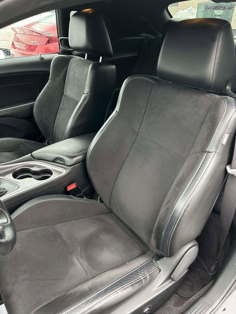 Used 2017 Dodge Challenger R/T Plus image 12