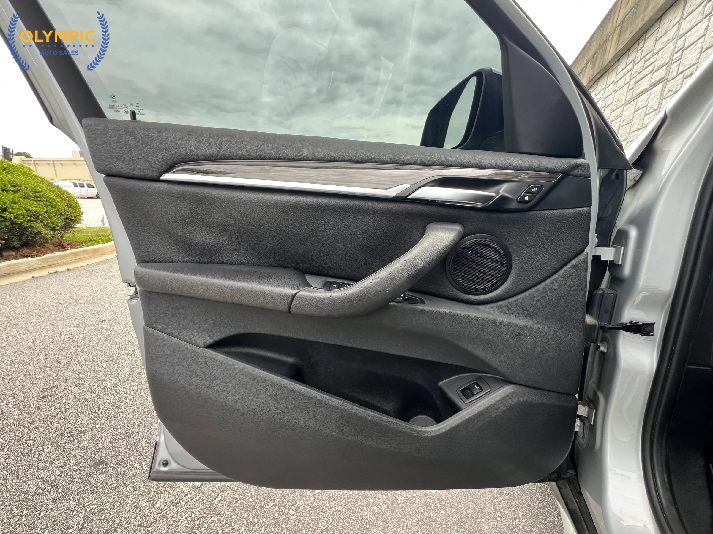Used 2018 BMW X1 sDrive28i w/ Convenience Package FWD image 46