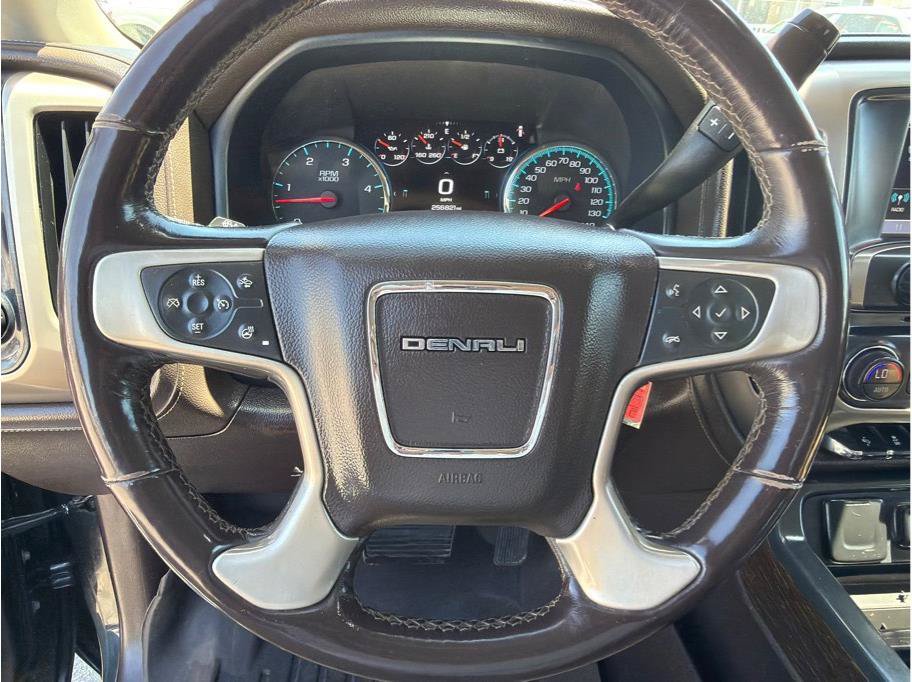 Used 2018 GMC Sierra 3500 Denali w/ Duramax Plus Package AWD/4WD image 8