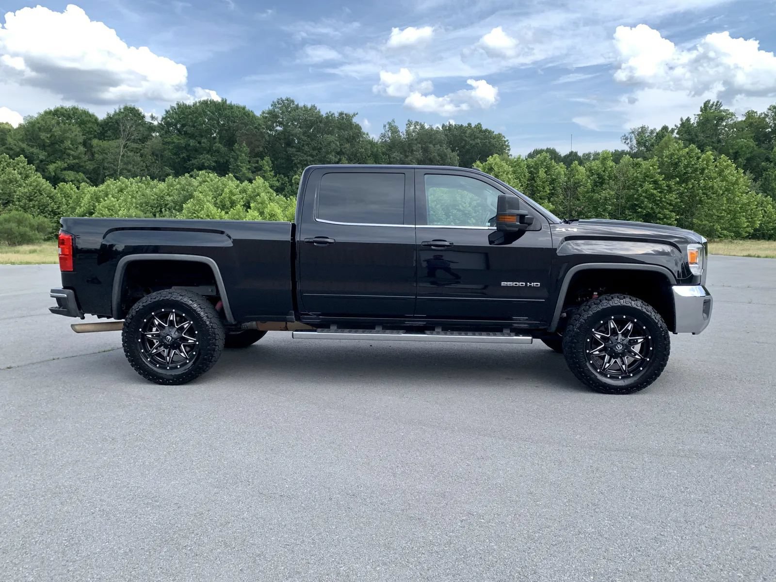 Used 2016 GMC Sierra 2500 SLE AWD/4WD image 8
