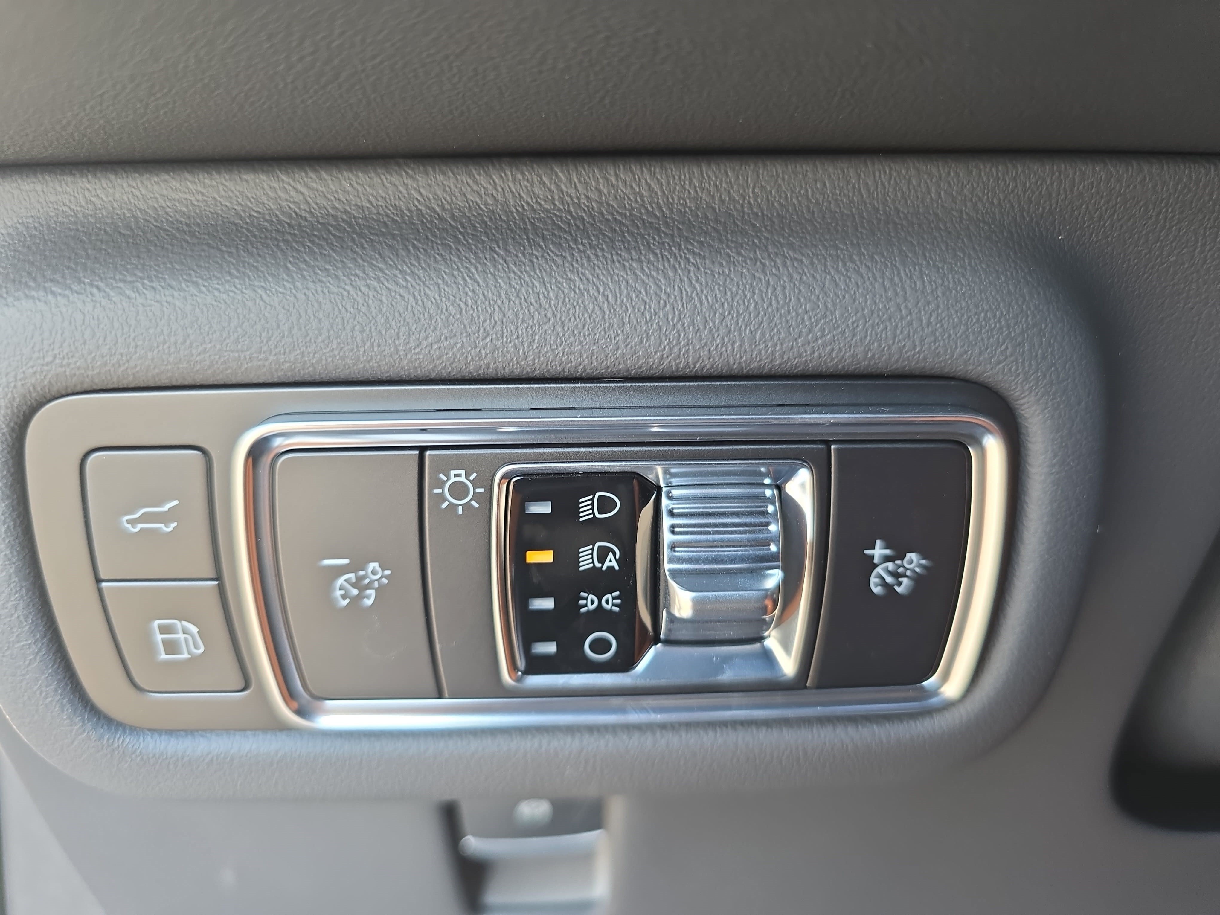 New 2026 Lincoln Nautilus Reserve AWD/4WD image 26