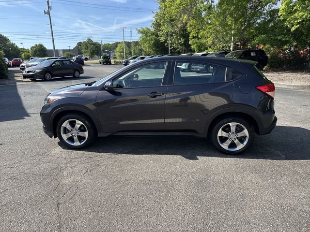Used 2018 Honda HR-V LX image 8
