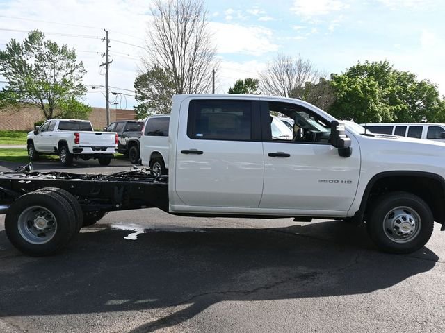 New 2026 Chevrolet Silverado 3500 W/T w/ WT Convenience Package image 6