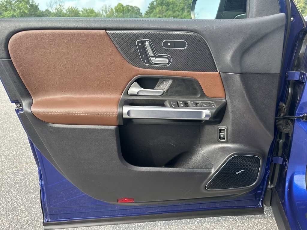 Used 2021 Mercedes-Benz GLB 250 4MATIC image 25