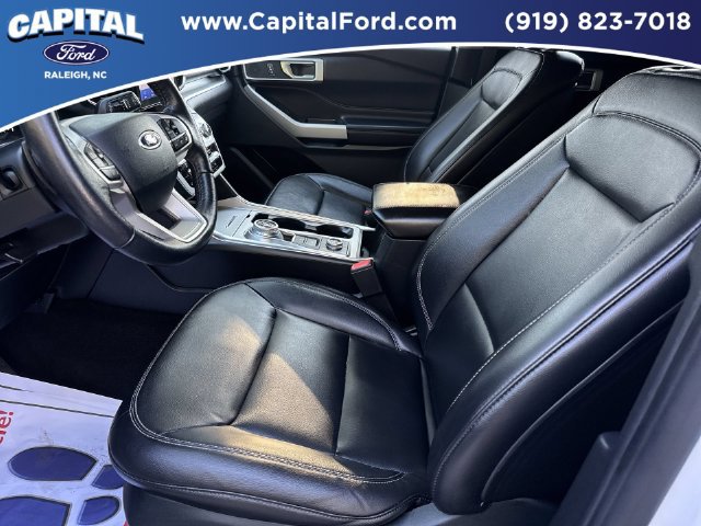 Used 2020 Ford Explorer XLT w/ Equipment Group 202A AWD/4WD image 19