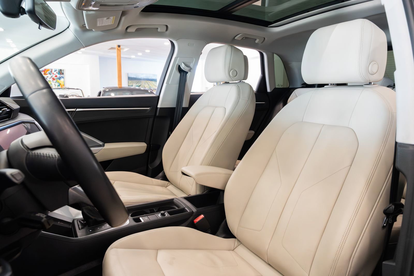 Used 2020 Audi Q3 2.0T Premium w/ Convenience Package image 17