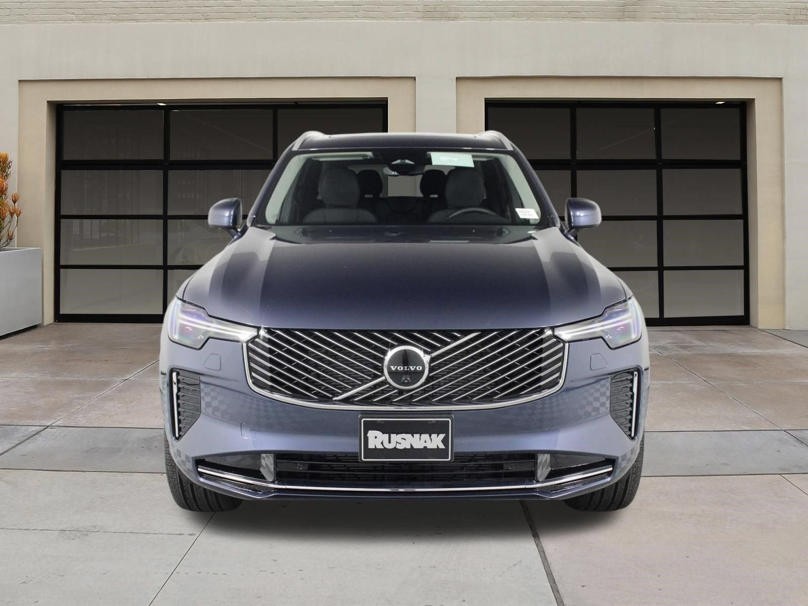 New 2026 Volvo XC90 B6 Plus AWD/4WD image 2