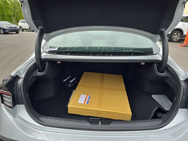 New 2025 Hyundai Sonata SEL FWD image 22