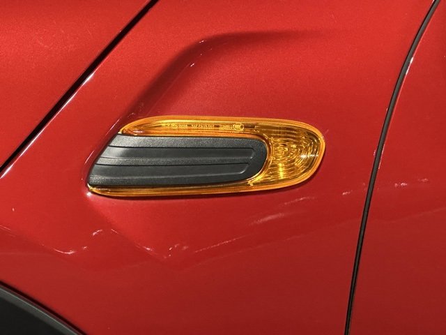 Used 2015 MINI Cooper 2-Door Hardtop image 12