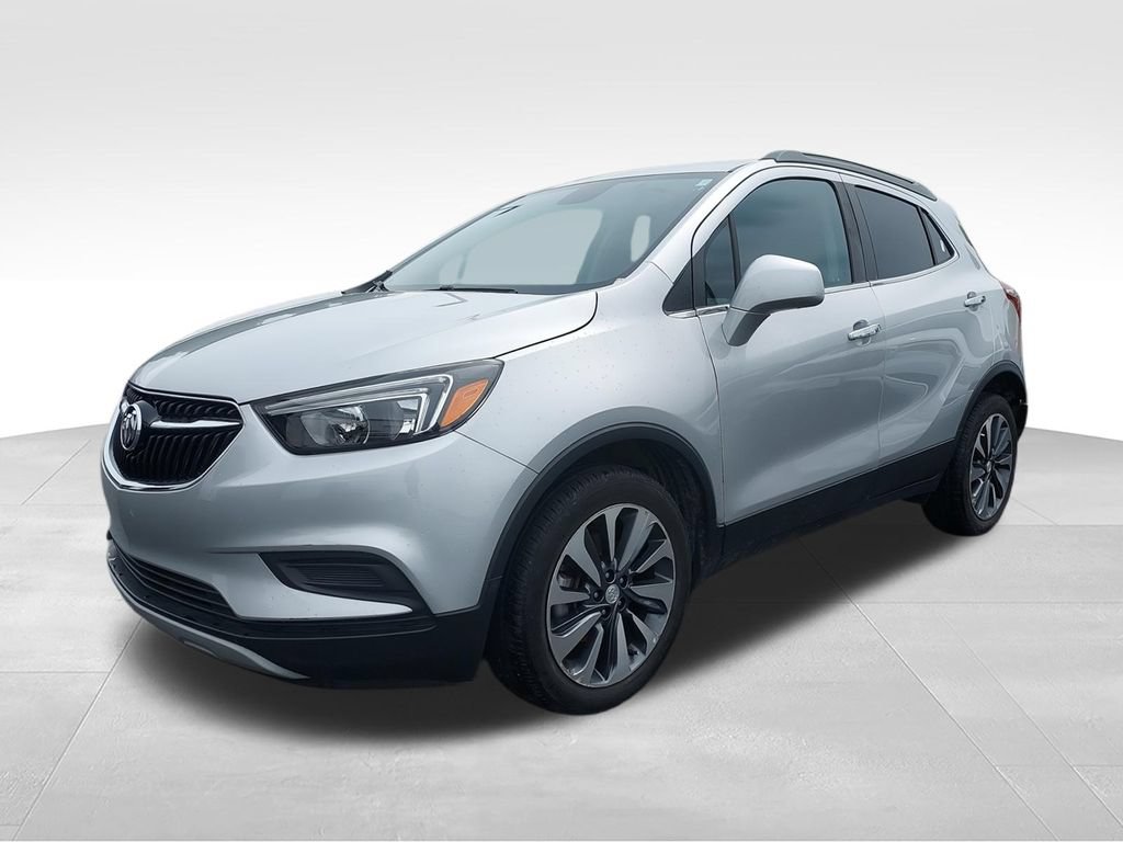 Used 2022 Buick Encore Preferred w/ Safety Package FWD image 4