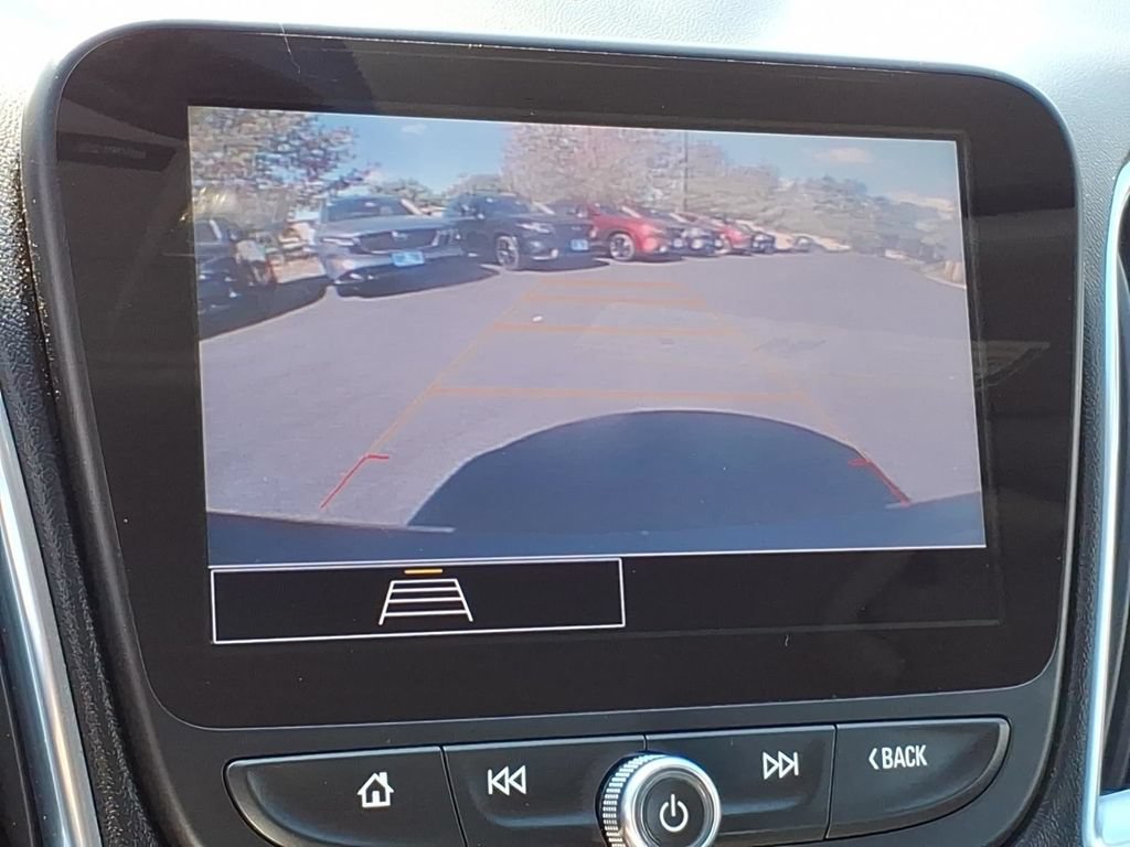 Used 2021 Chevrolet Malibu LT FWD image 22