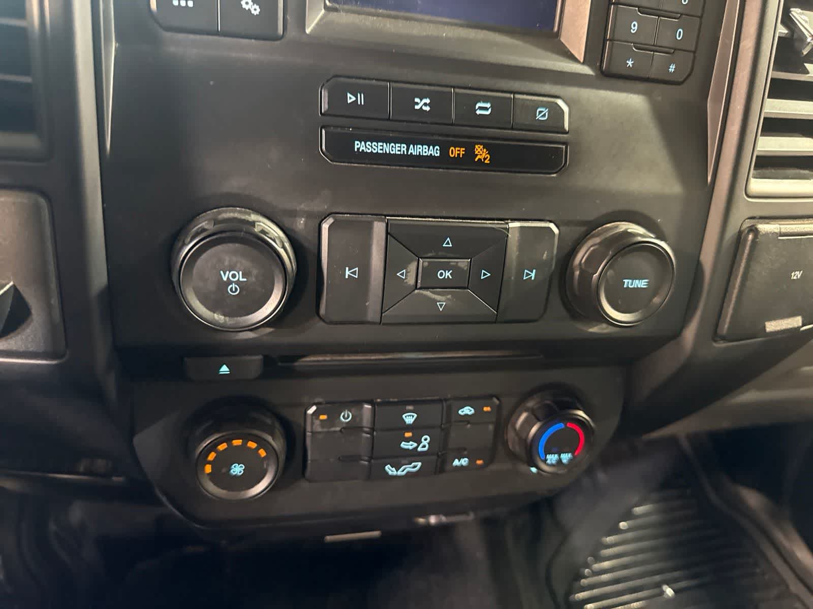 Used 2018 Ford F150 XL w/ Equipment Group 101A Mid RWD image 25