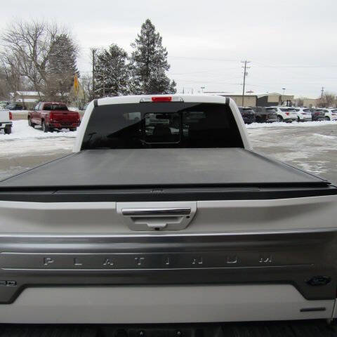 Used 2019 Ford F150 Platinum w/ Equipment Group 701A Luxury image 6