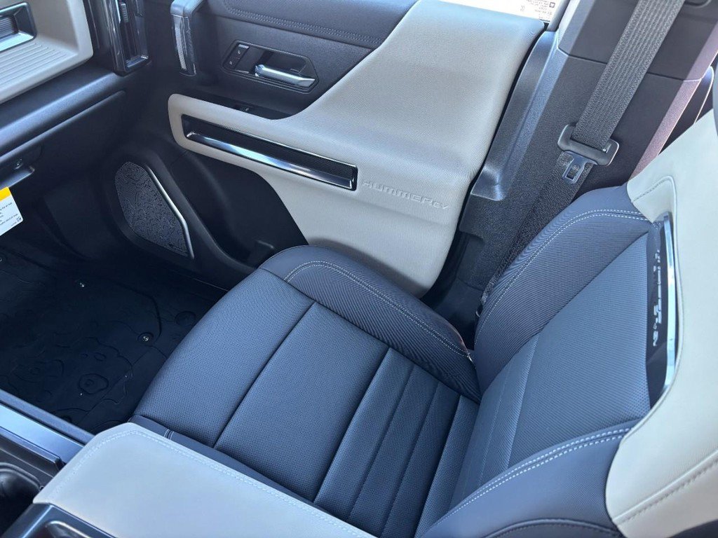 New 2026 GMC Hummer EV SUV AWD/4WD image 14