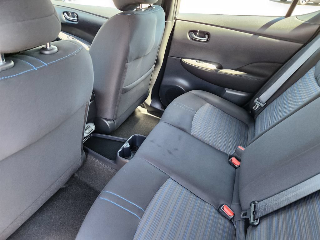 Certified 2025 Nissan Leaf S FWD image 24
