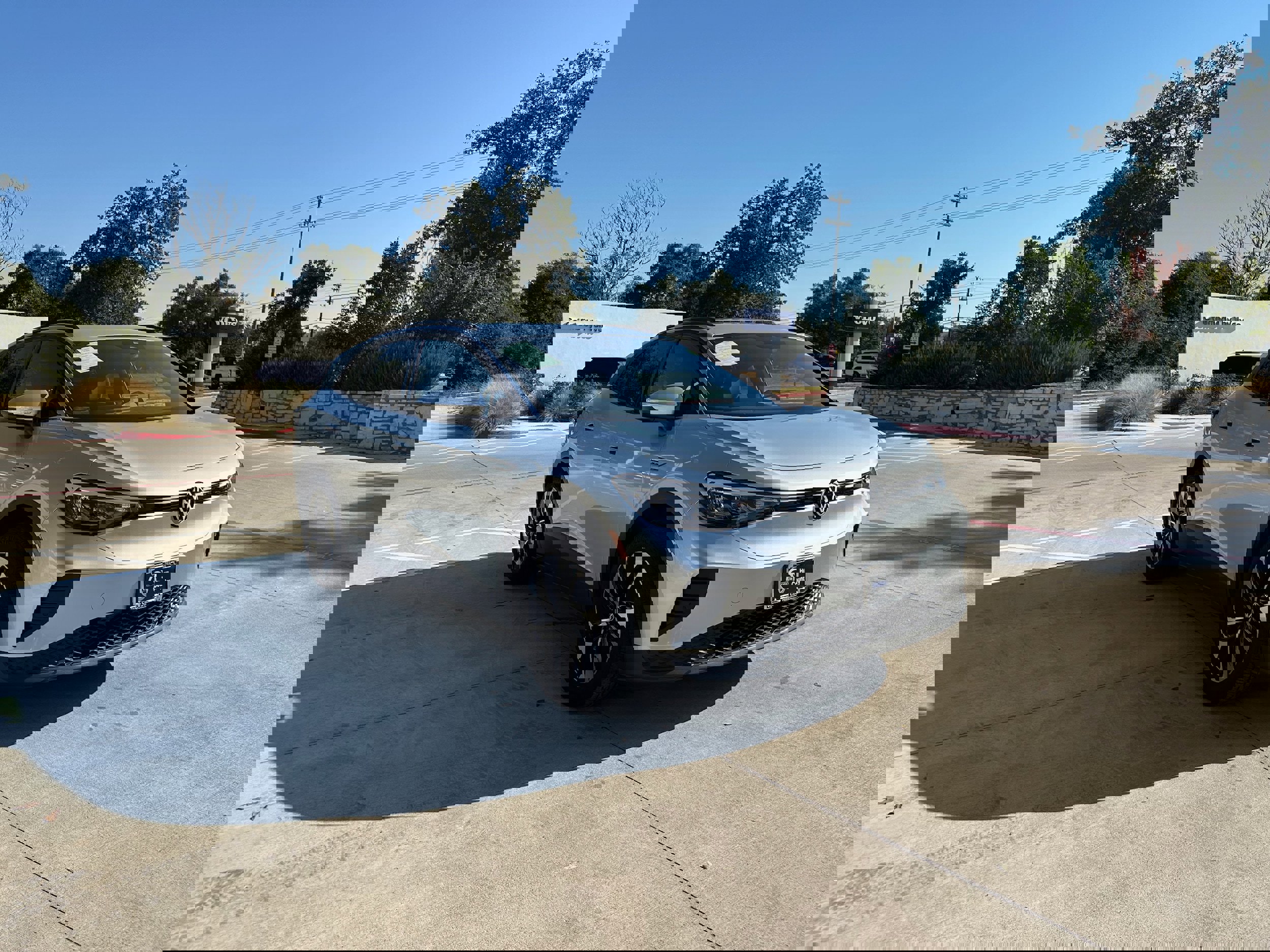 Used 2022 Volkswagen ID.4 Pro image 7