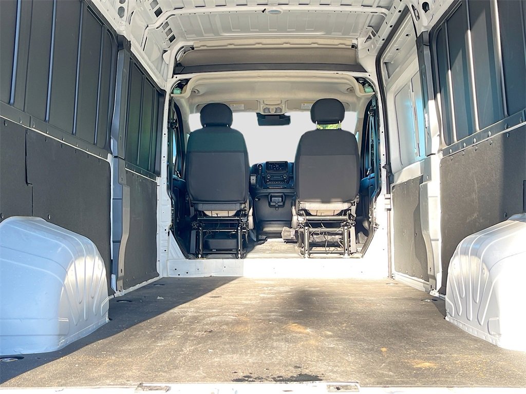 Used 2025 RAM ProMaster 2500 w/ Convenience Group image 22