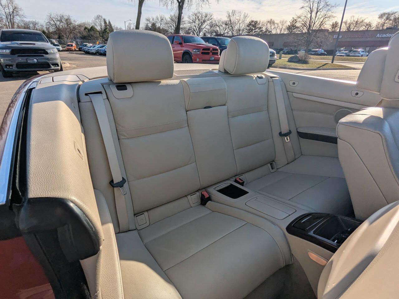 Used 2011 BMW 335i Convertible RWD image 15