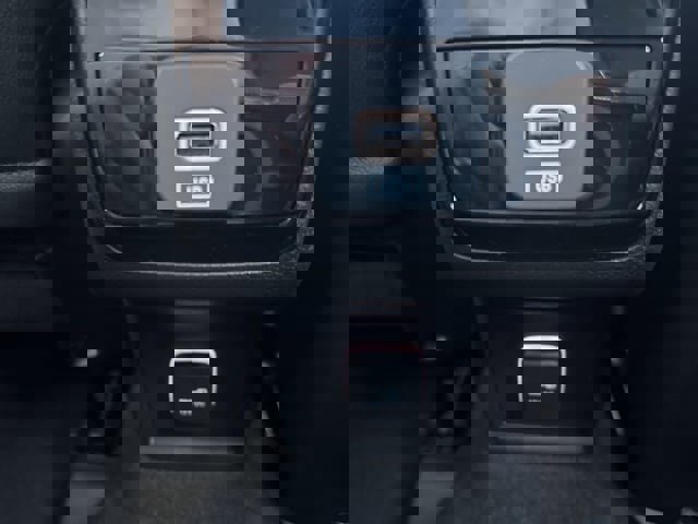 New 2026 Jeep Compass Limited image 16