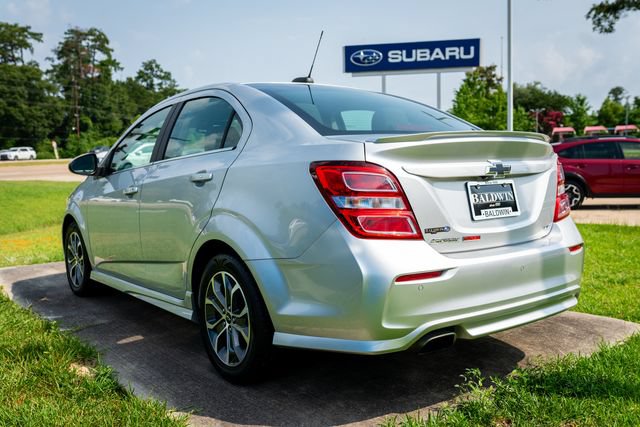 Used 2018 Chevrolet Sonic LT w/ Convenience Package FWD image 4