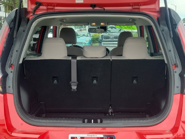 Certified 2024 Kia Soul LX FWD image 9
